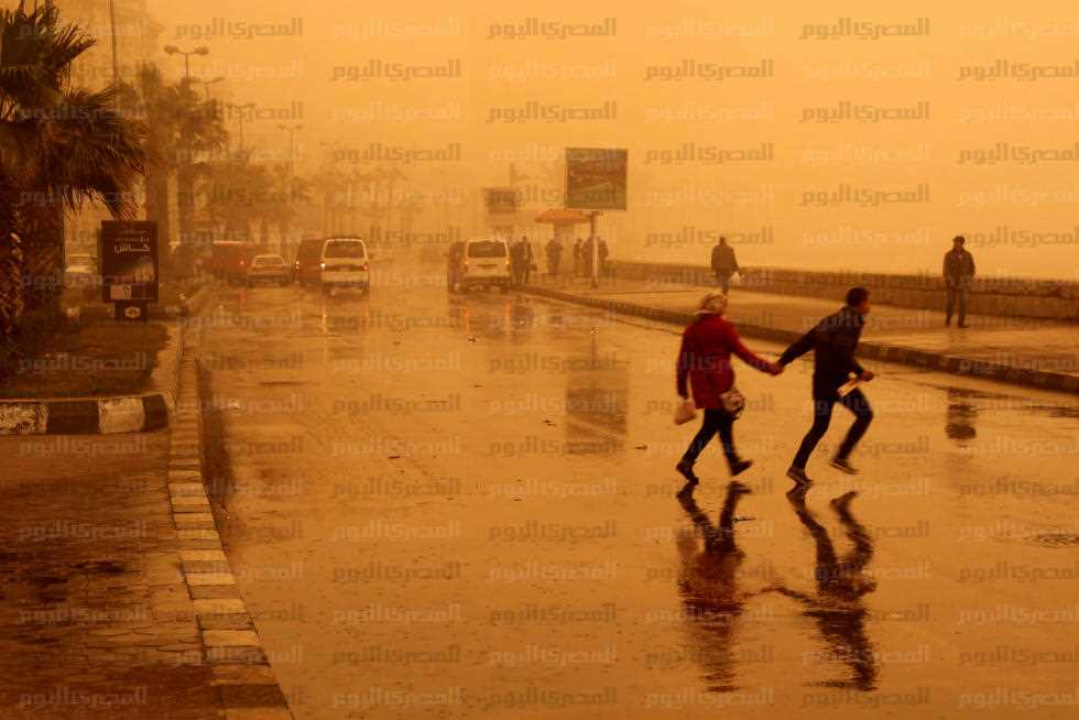 Bad weather kills one, injures 45 in Egypt Egypt Independent