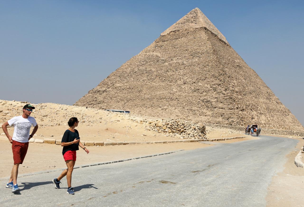 Egypt To Partner With Cnn For Tourism Promotion Free Of Stereotypes