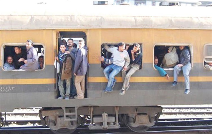Egyptian National Railways imposes fines for riding trains without ...