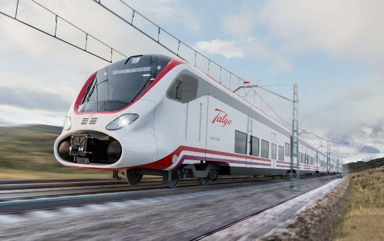 Photos: Egypt starts pilot operation of Talgo trains from Cairo to Alex. - Egypt Independent
