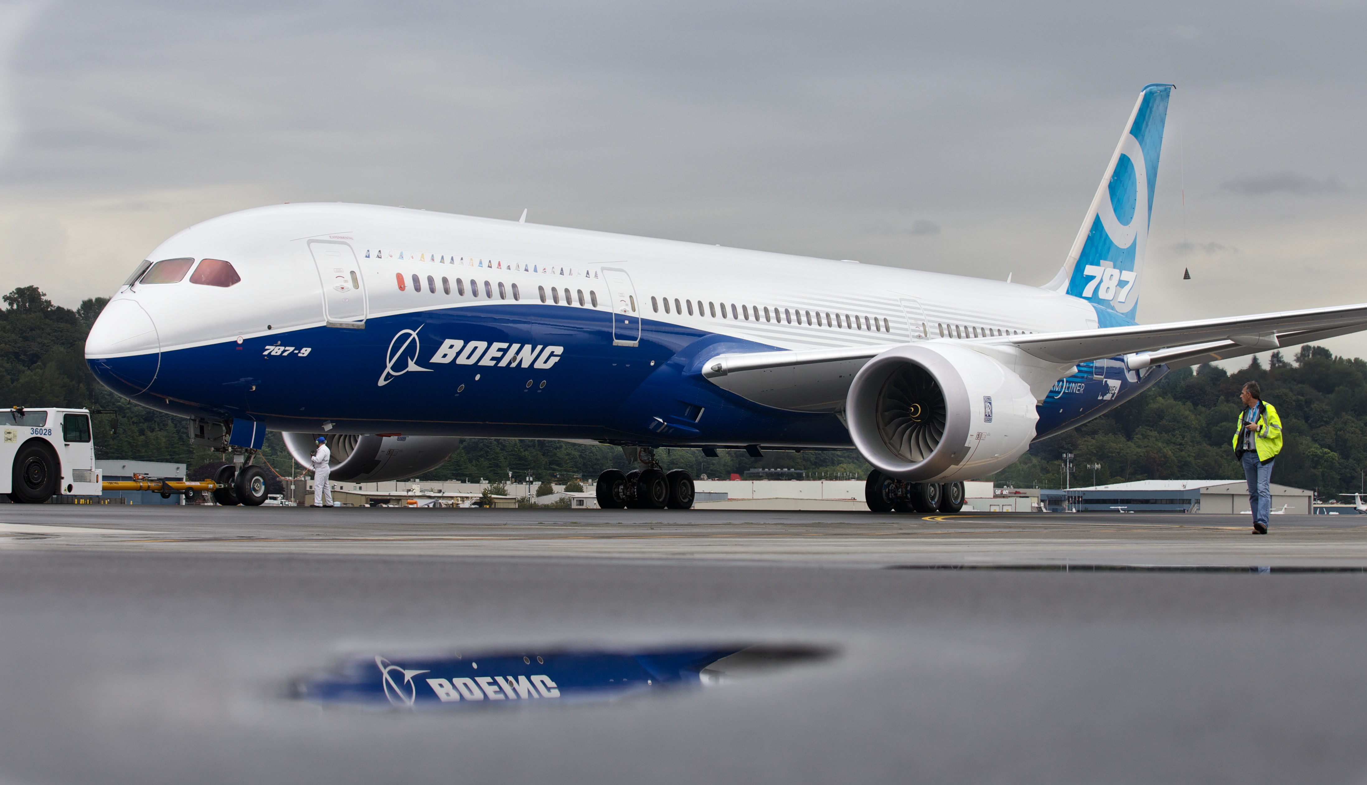 PH-BKF KLM Royal Dutch Airlines Boeing 787-10 Dreamliner Photo by Joost ...