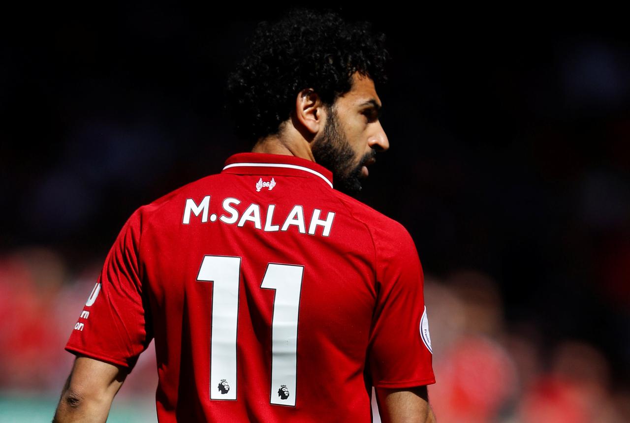 player swaps T-shirts with Mo Salah 