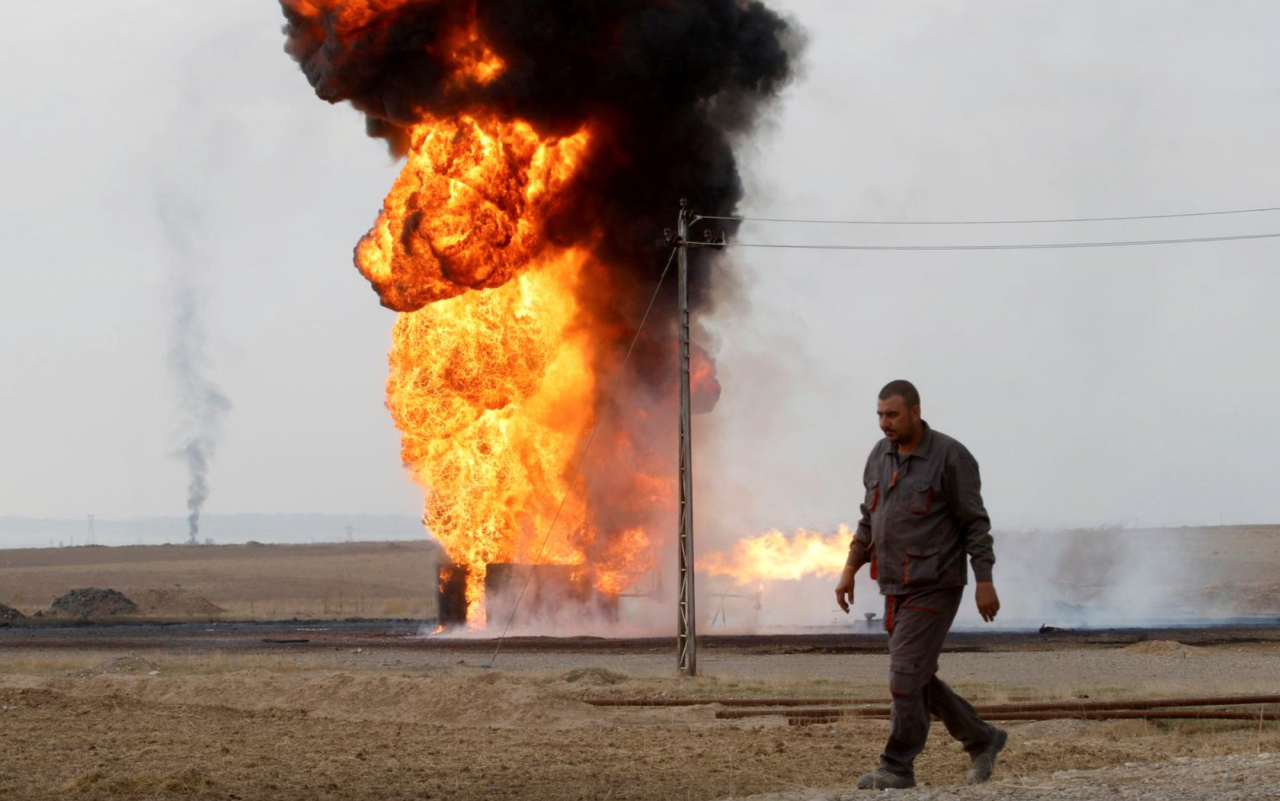 Two small Iraqi oil wells set ablaze in &lsquo;terrorist attack&rsquo;, ministry says