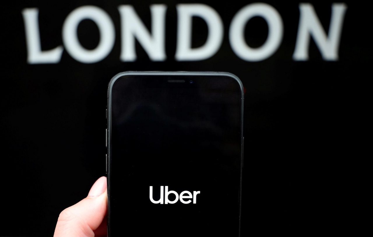 Uber to give UK drivers workers&rsquo; rights after court defeat