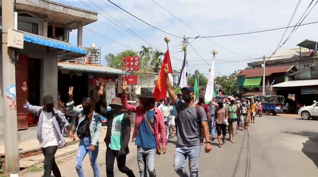 Myanmar activists call for New Year defiance; Suu Kyi due for video hearing