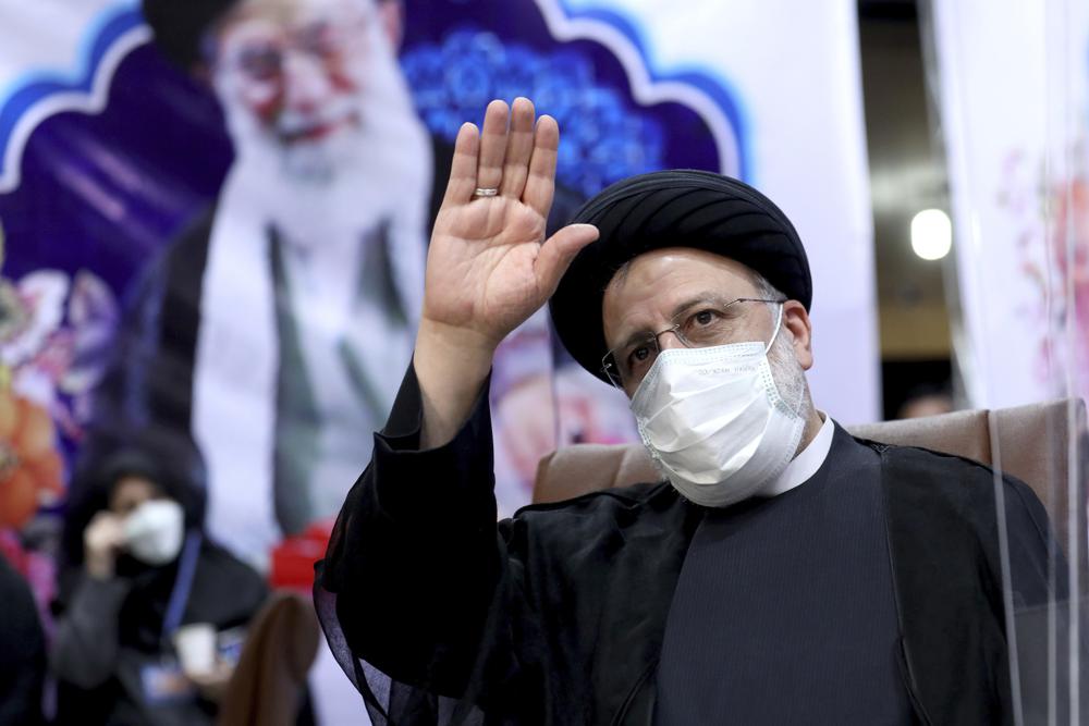 Iran&rsquo;s president appeals to top leader to add candidates