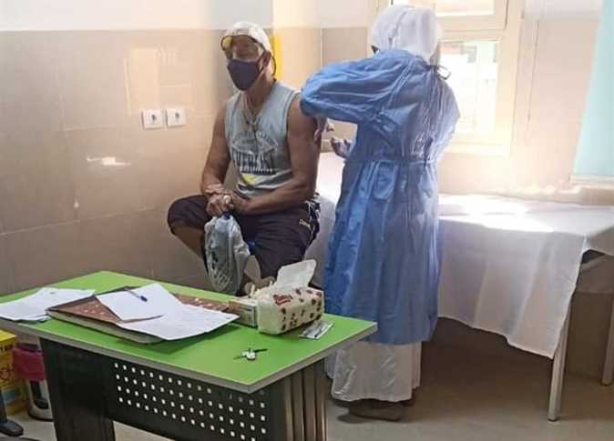 Foreign residents in Luxor make big turnout on vaccination centers