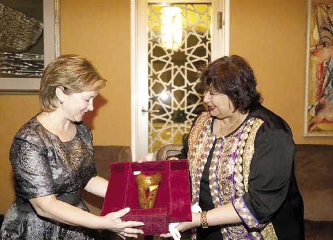 Minister of Culture launches Egyptian-Russian Year of Humanitarian Exchange 2021/2022 Minister of Culture launches Egyptian-Russian Year of Humanitarian Exchange 2021/2022