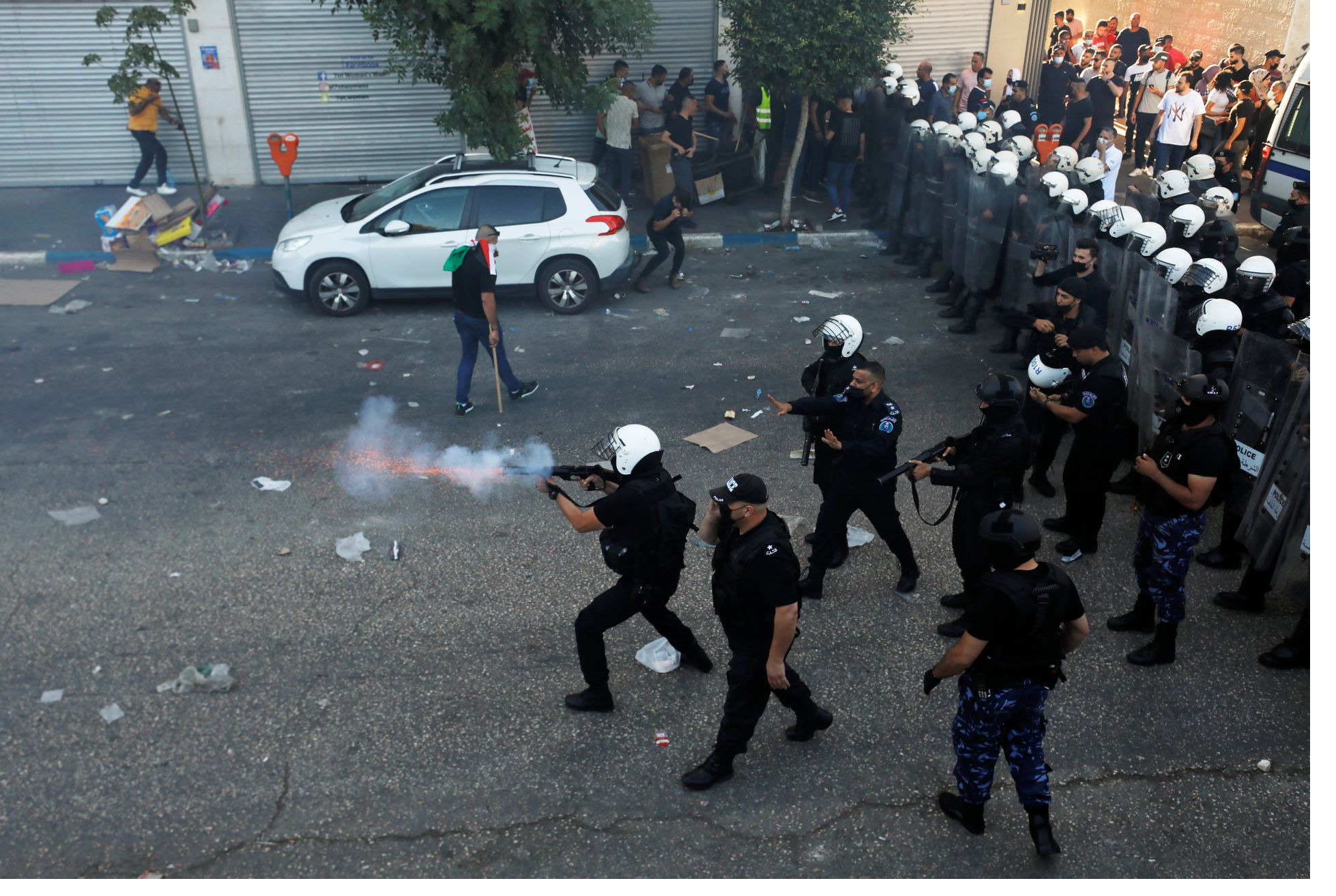 Palestinian Authority deploys forces during protest against critic&rsquo;s death