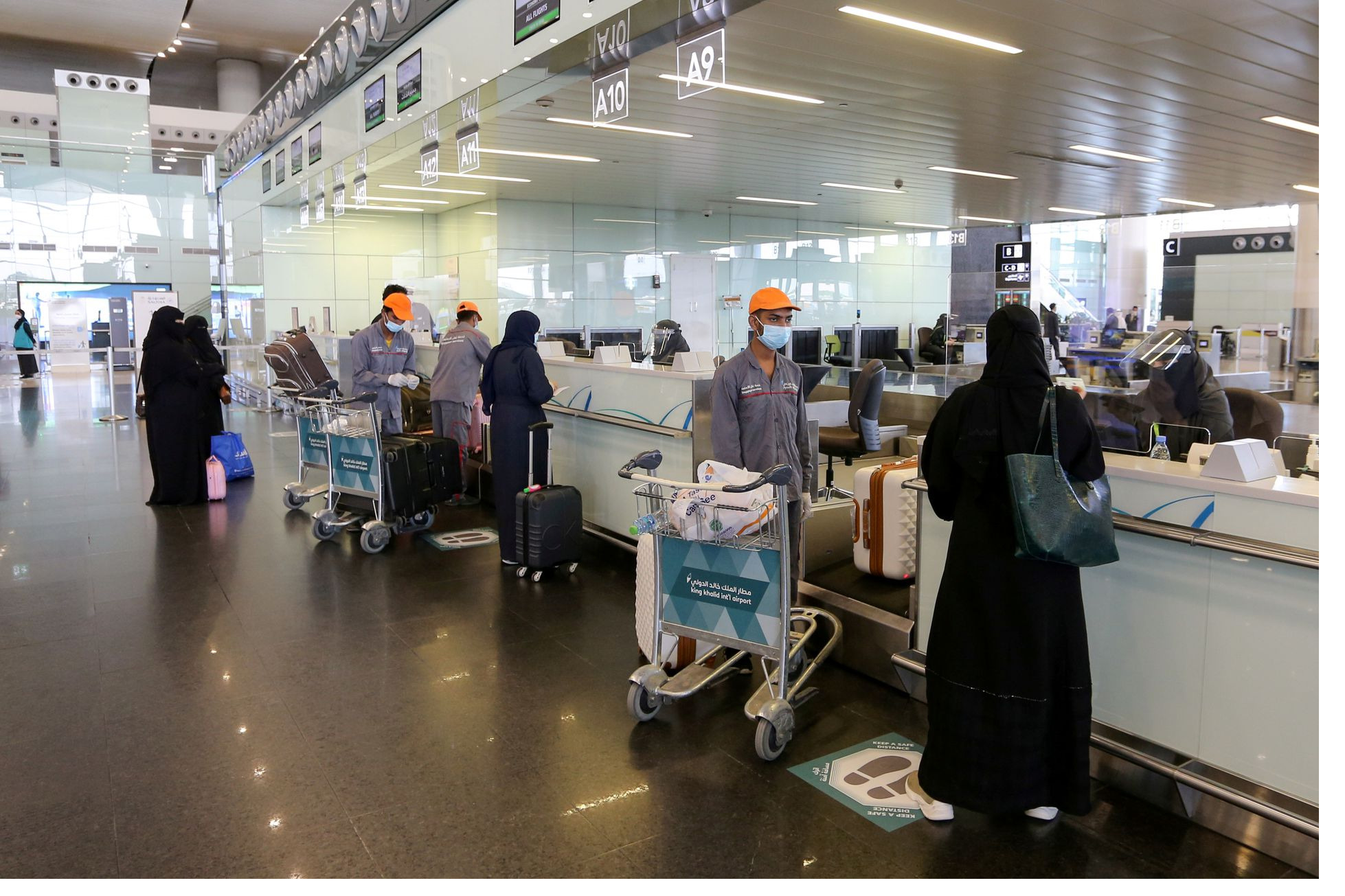 Saudi Arabia plans new national airline as it diversifies from oil