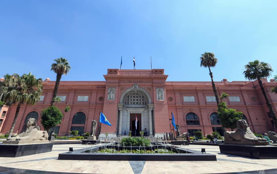 Tourism minister inaugurates 1st phase of project to develop Egyptian Museum in Tahrir