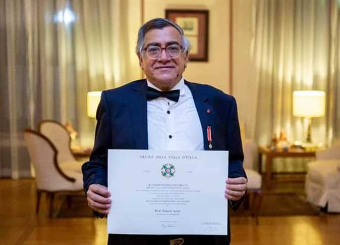 Egypt&rsquo;s Amin Francis awarded Knight&rsquo;s Medal by Italian president