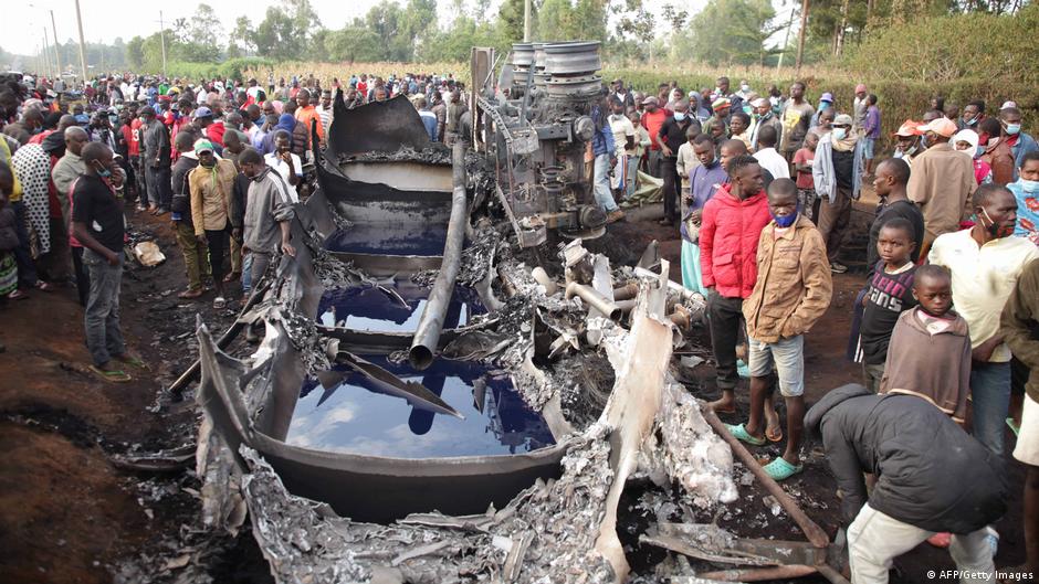 Kenya: Fuel tank blast kills over dozen people Kenya: Fuel tank blast kills over dozen people