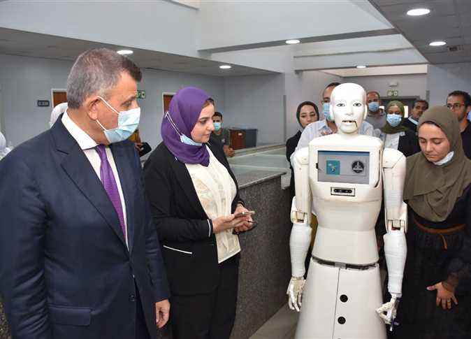 Photos: Ain Shams University introduces robot nurse &lsquo;Shams&rsquo;