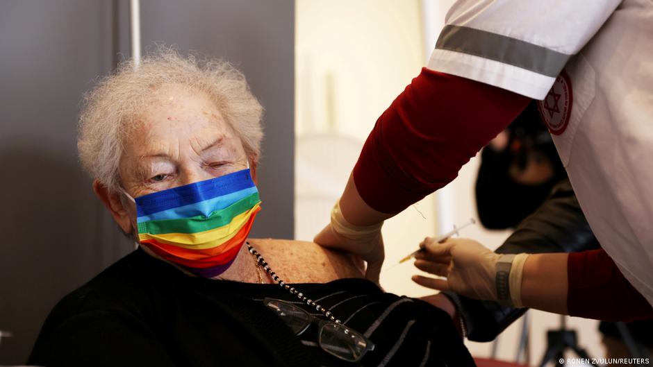 Coronavirus: WHO urges delaying booster shots Coronavirus: WHO urges delaying booster shots