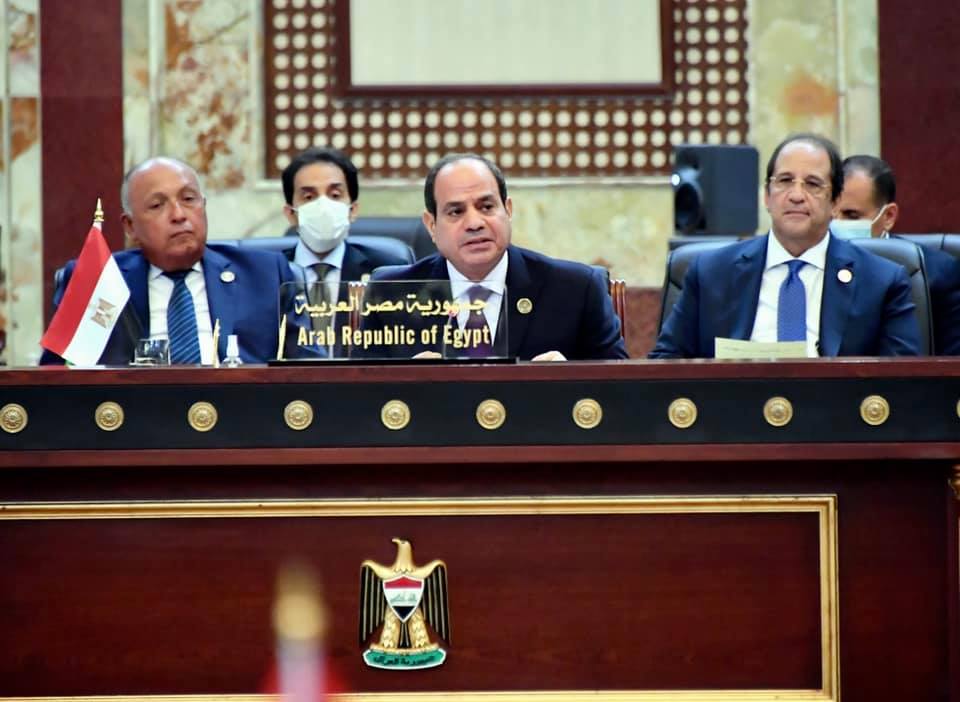 Sisi says Egypt supports Iraq, rejects foreign interference in its affairs