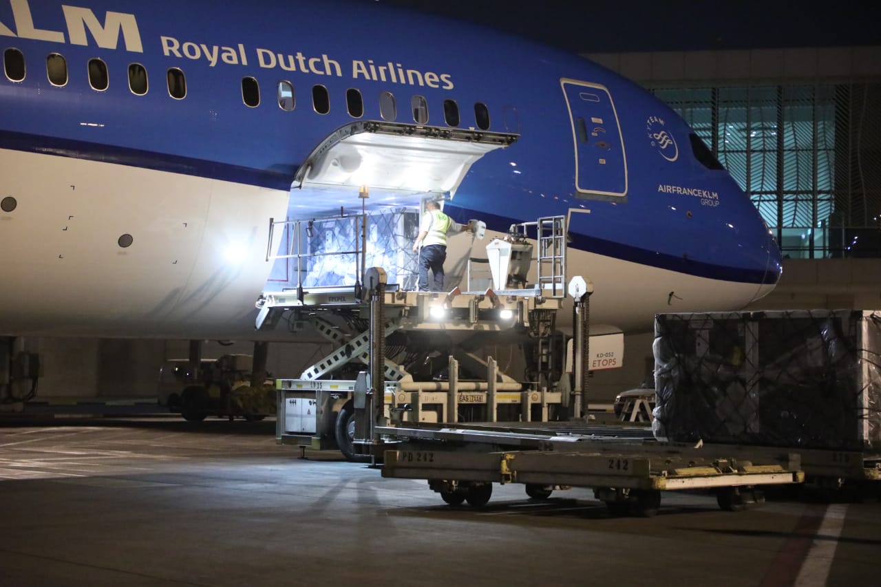 Egypt receives 1.6 million doses of AstraZeneca vaccine Wednesday