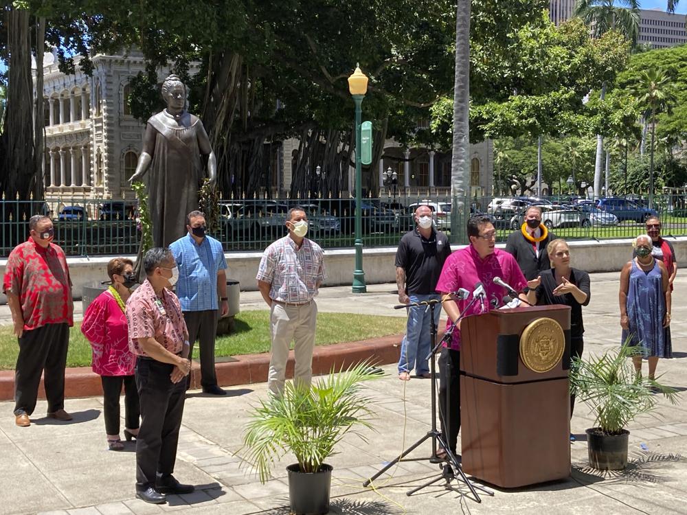 COVID-19 surge pummels Hawaii and its native population