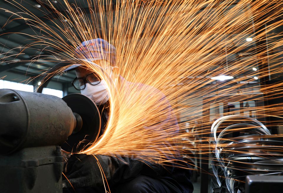China’s economy under pressure as factory activity slows in Aug, services contract