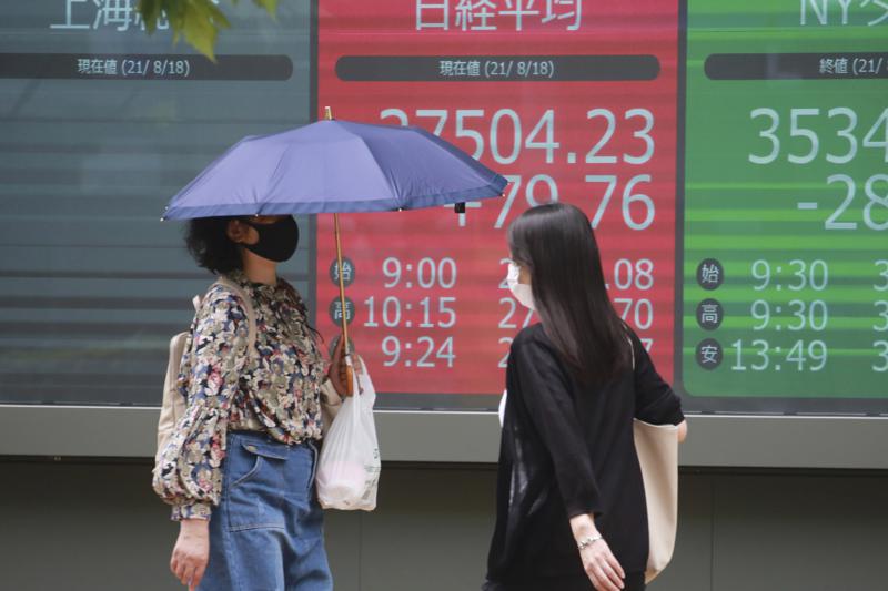 European stock markets slip, Asian markets advance