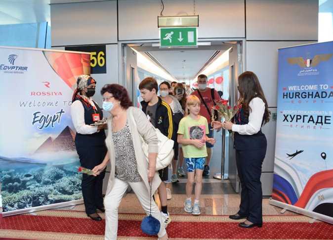 Over 30 Russian tourists suffer food poisoning in Hurghada hotel