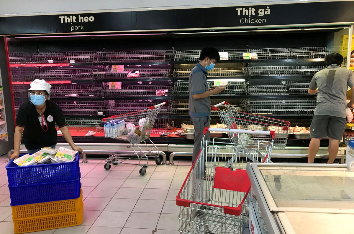 Ho Chi Minh City could lift lockdown, end ‘zero COVID-19’ policy