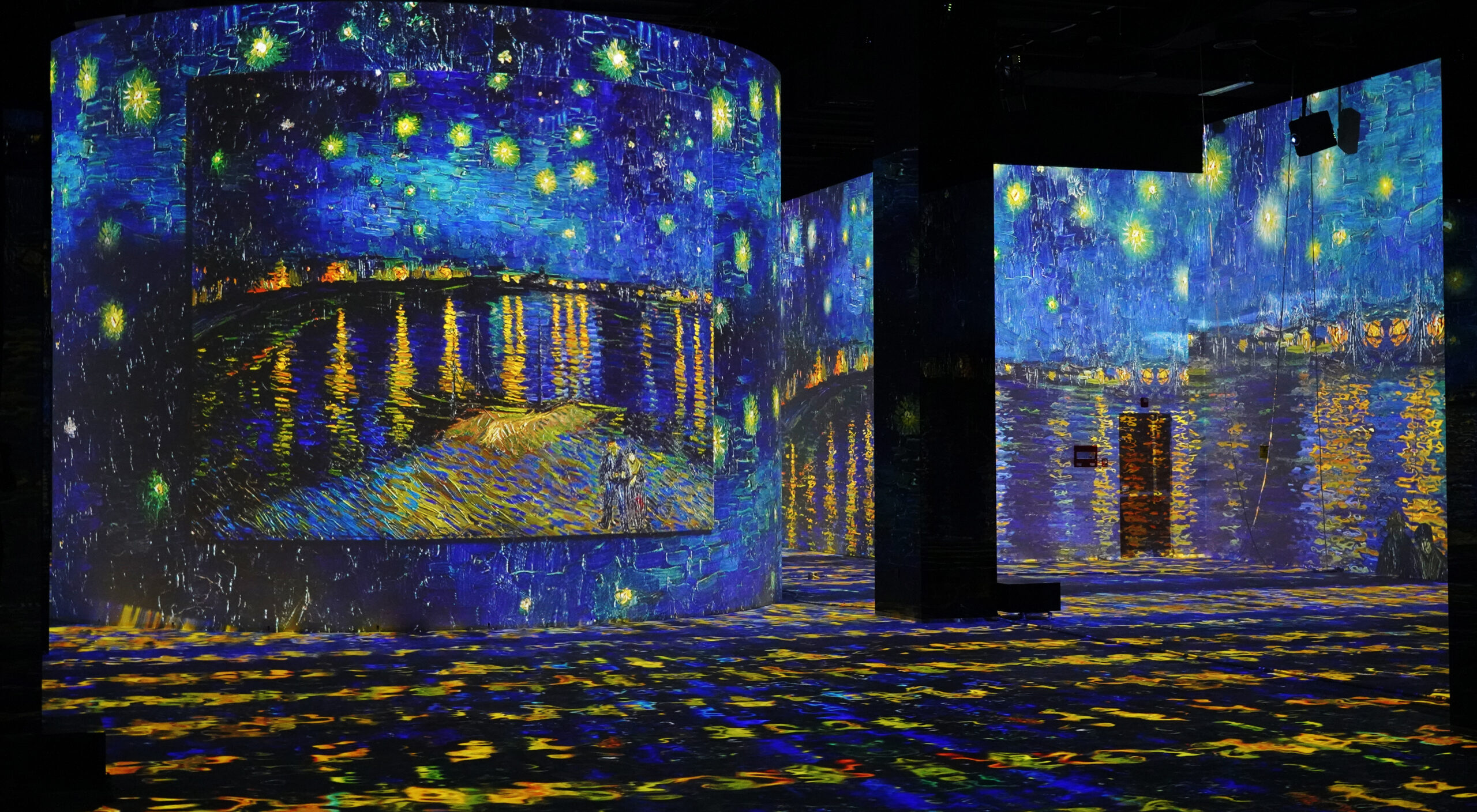 Photos: Dubai&rsquo;s immersive venue revolutionizes sensory artwork indulgence