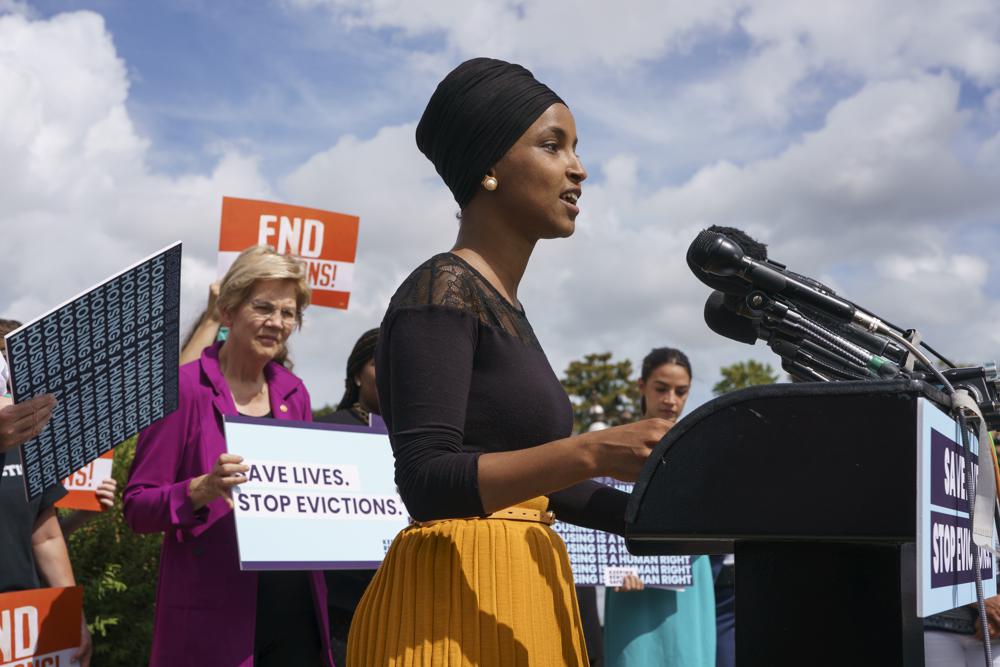 Democrats divided: Progressives, centrists say trust is gone