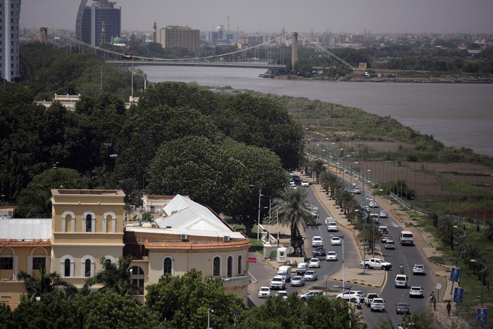 PM, officials detained, internet down in apparent Sudan coup