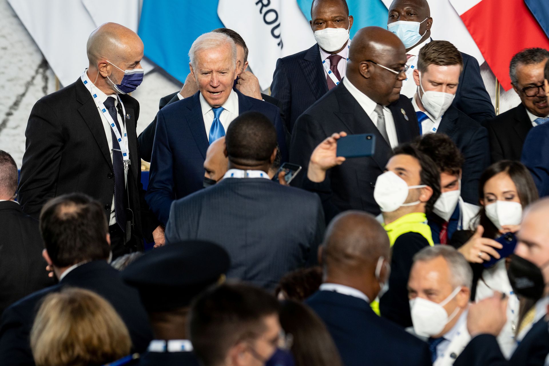 G20 leaders face tough climate talks on second day of summit