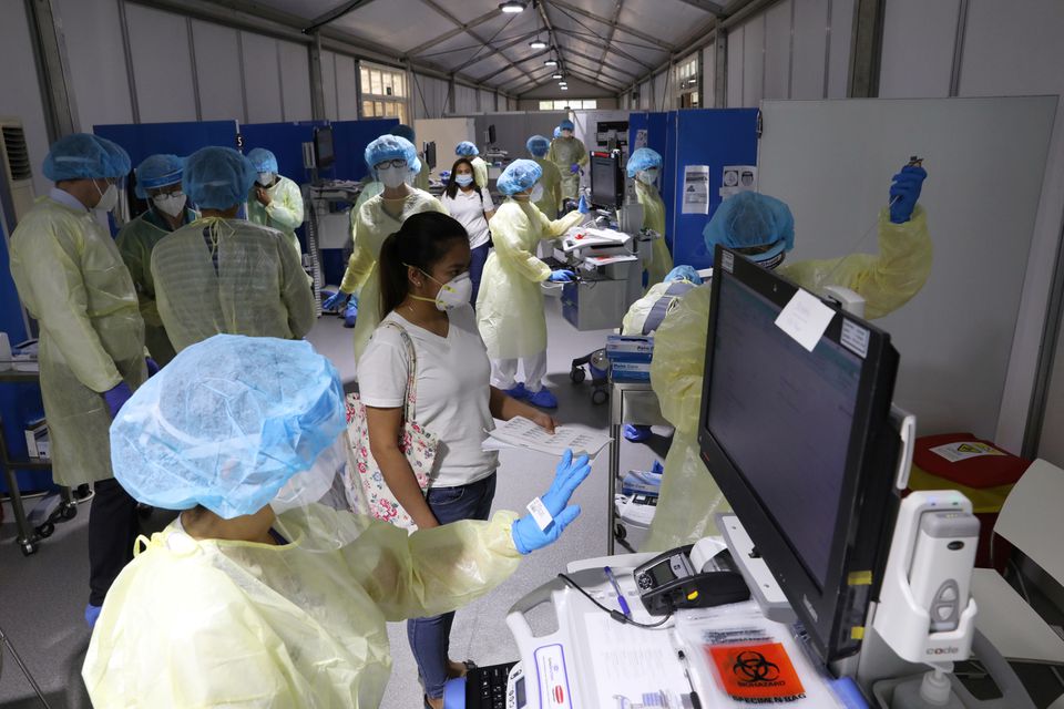 UAE&rsquo;s daily COVID-19 cases fall below 100