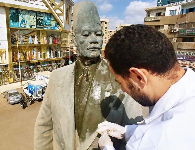 Photos: Egypt renovates statues in public squares
