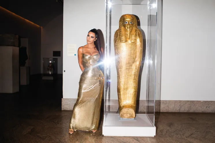 Kim Kardashian photo helps reveal mysterious theft of pharaonic sarcophagus