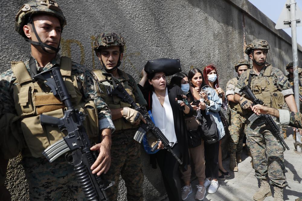 Beirut clash fires up sectarian anger in echo of civil war