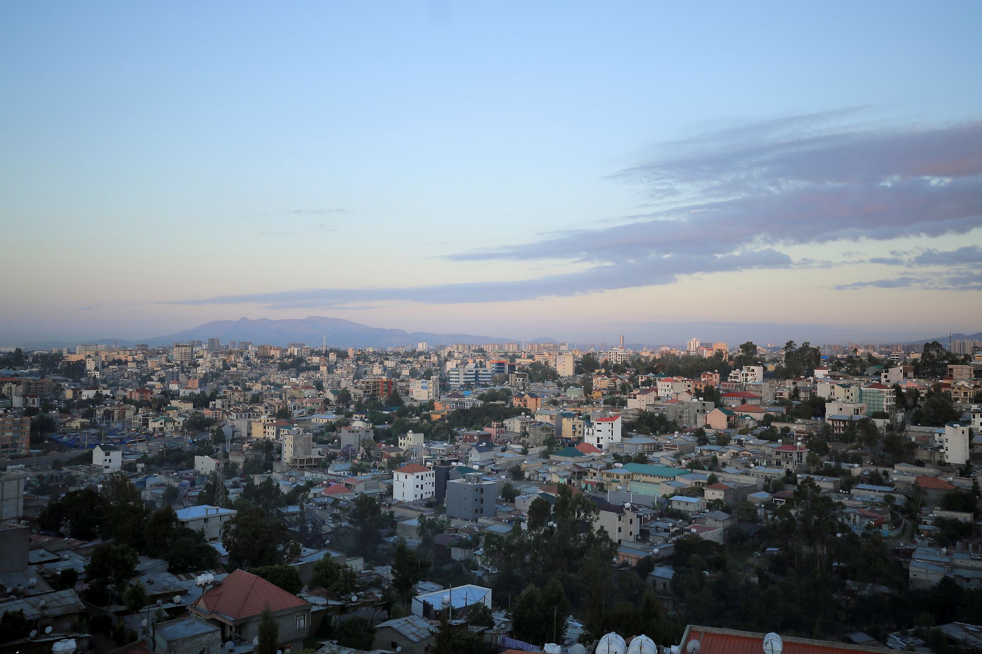 Ethiopian authorities detain more than 70 UN drivers, amid reports of mass arrests