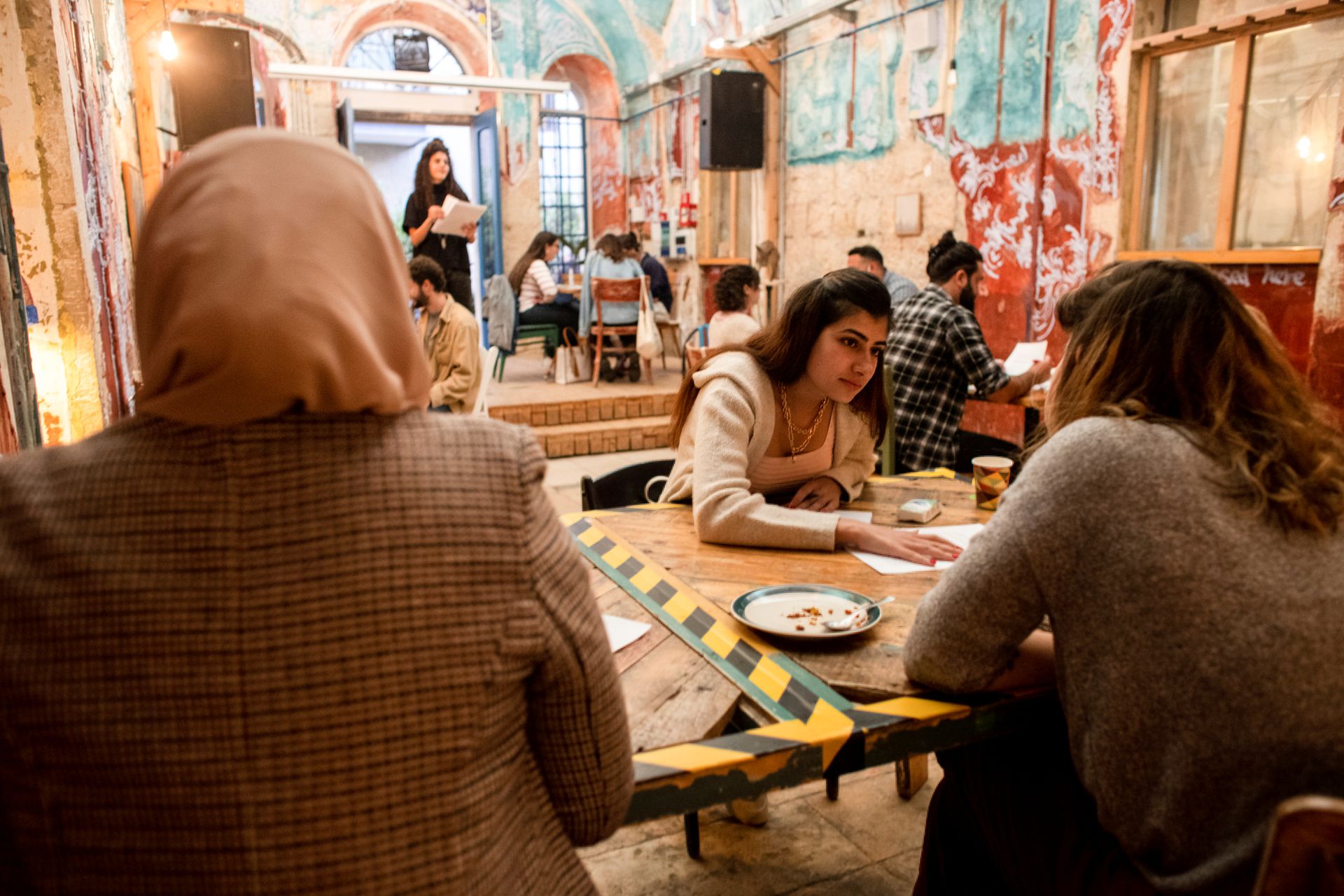 Language ‘speed dating’ attracts Jewish and Palestinian students in Jerusalem