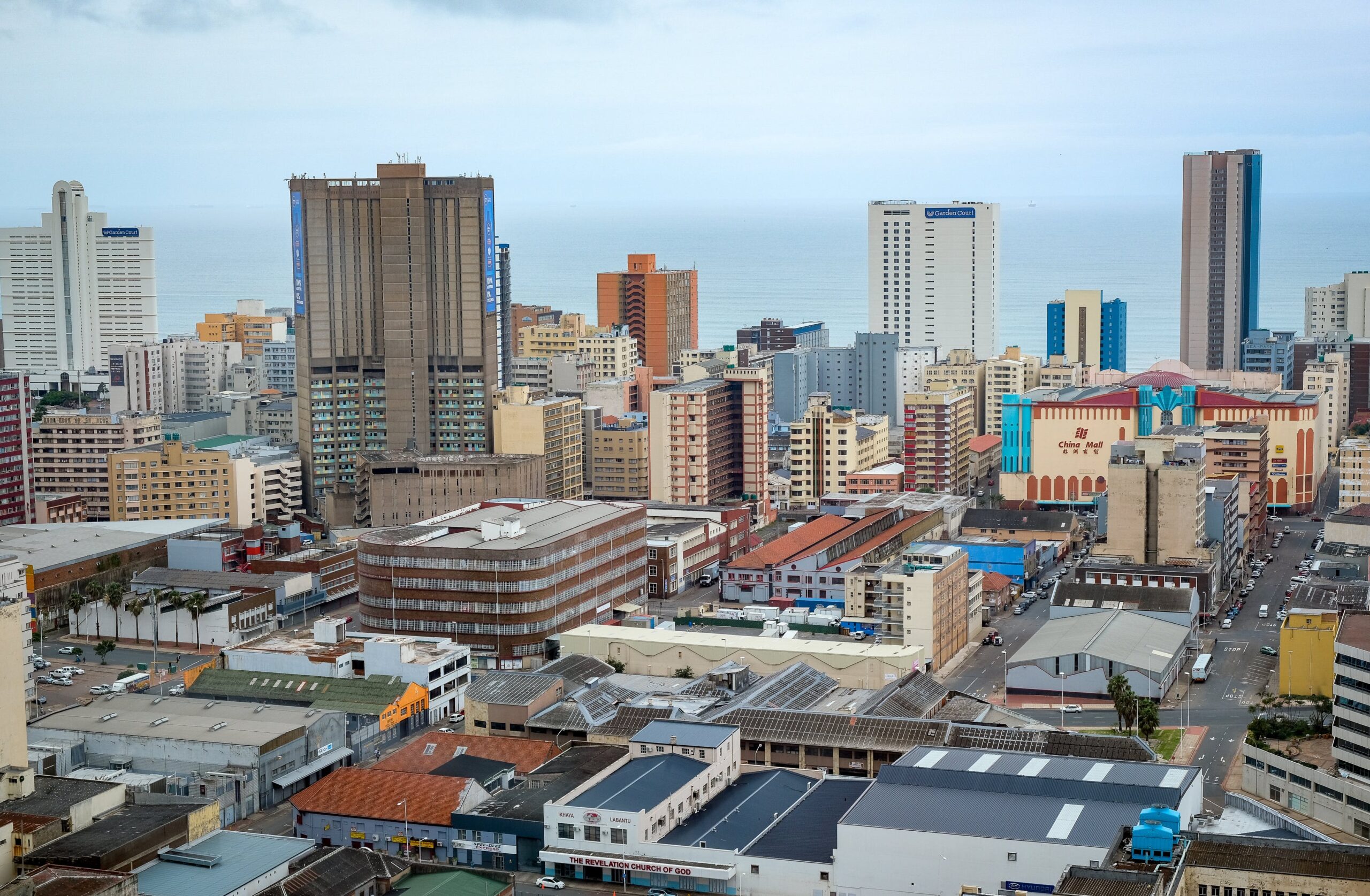 Oman bans travellers from 7 southern African states over COVID variant