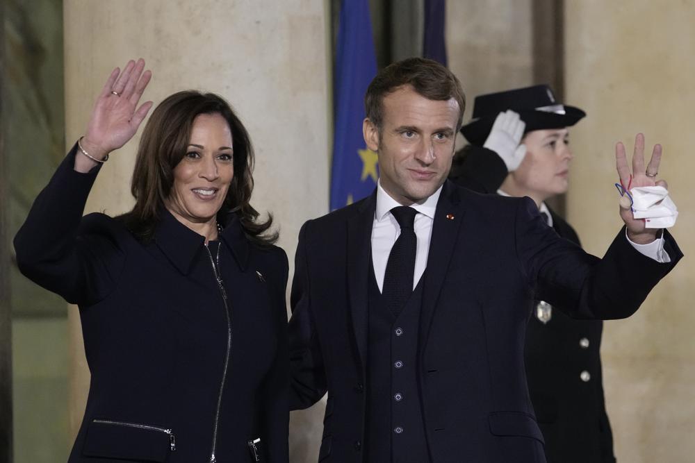 World leaders bolster troubled Libya ahead of key election