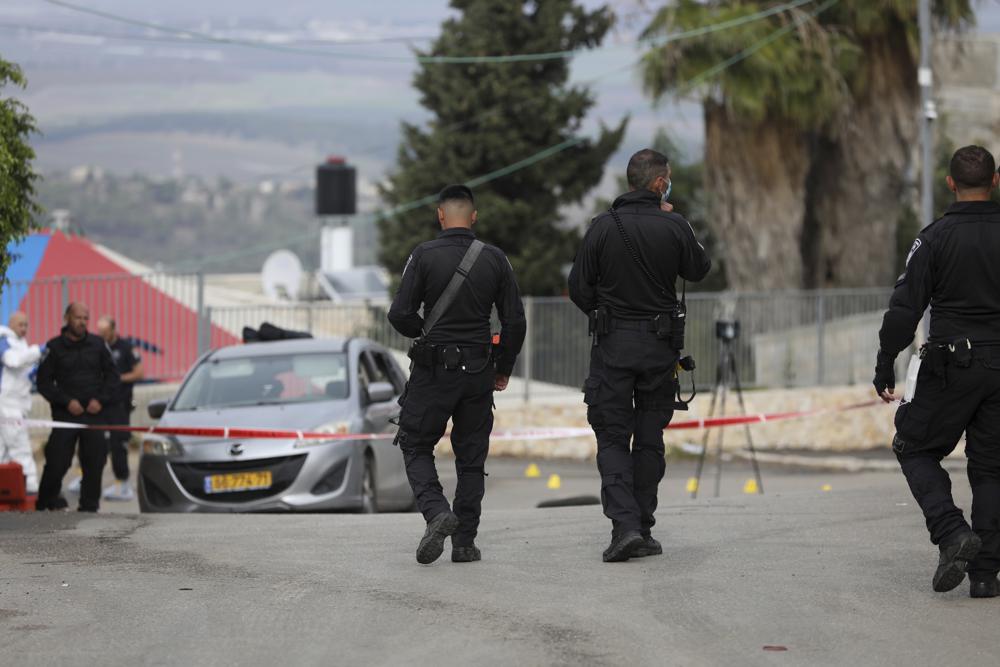 Clashes rock Arab town in Israel, alleged car-rammer killed