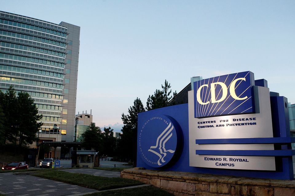 CDC cuts quarantine time for healthcare workers amid Omicron surge