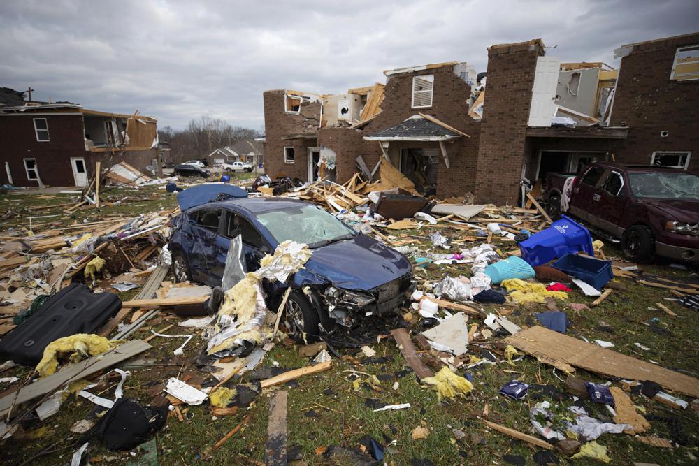 In storm&rsquo;s aftermath, Kentucky residents struggle with loss