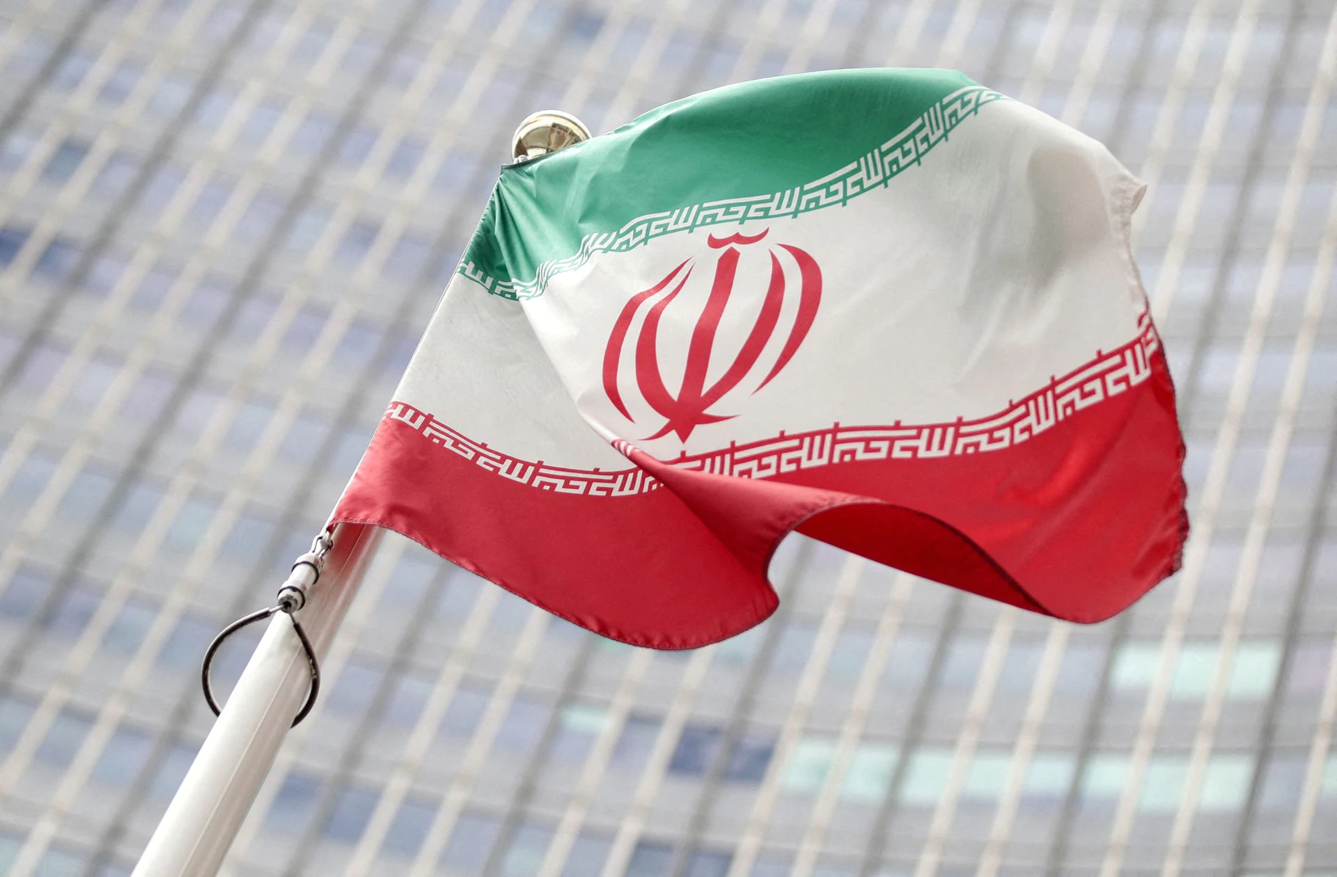 Iran&rsquo;s state broadcaster says it was hacked for 10 seconds