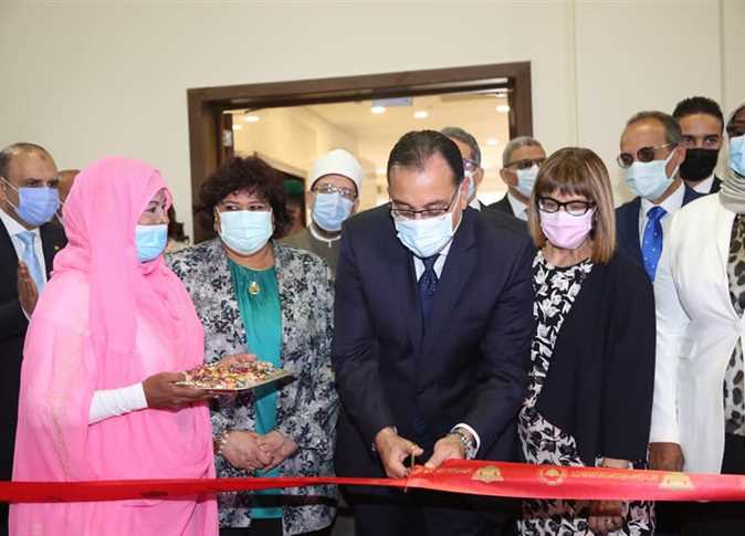 Egypt PM inaugurate the Cairo International Book Fair
