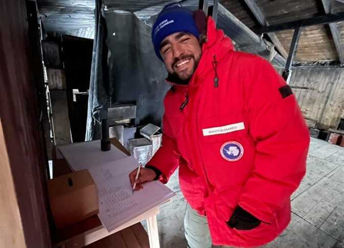 At -90 temperature, Egyptian researcher participates in experiment on origins of universe At -90 temperature, Egyptian researcher participates in experiment on origins of universe