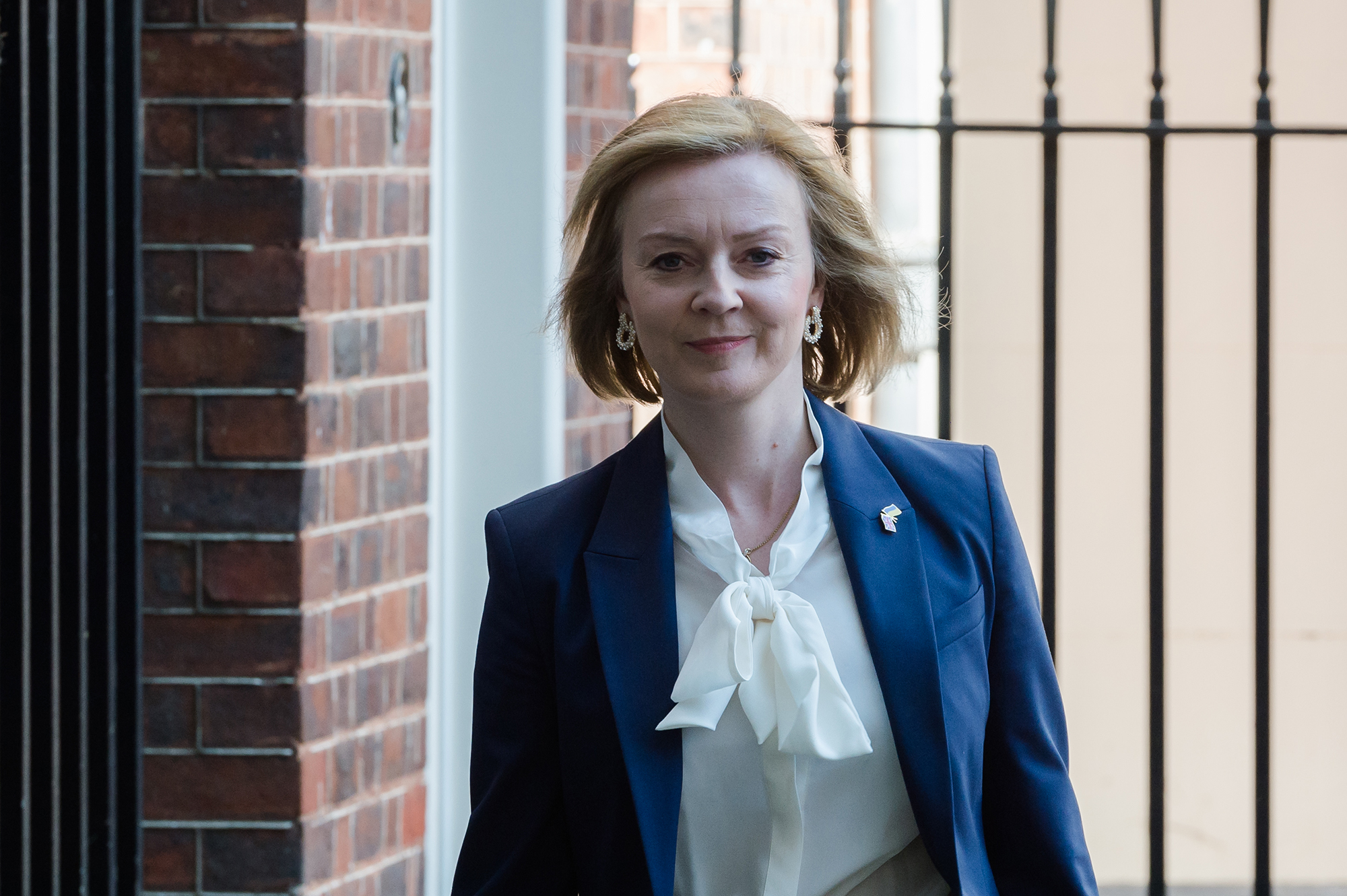 UK to urge allies to send warplanes to Ukraine