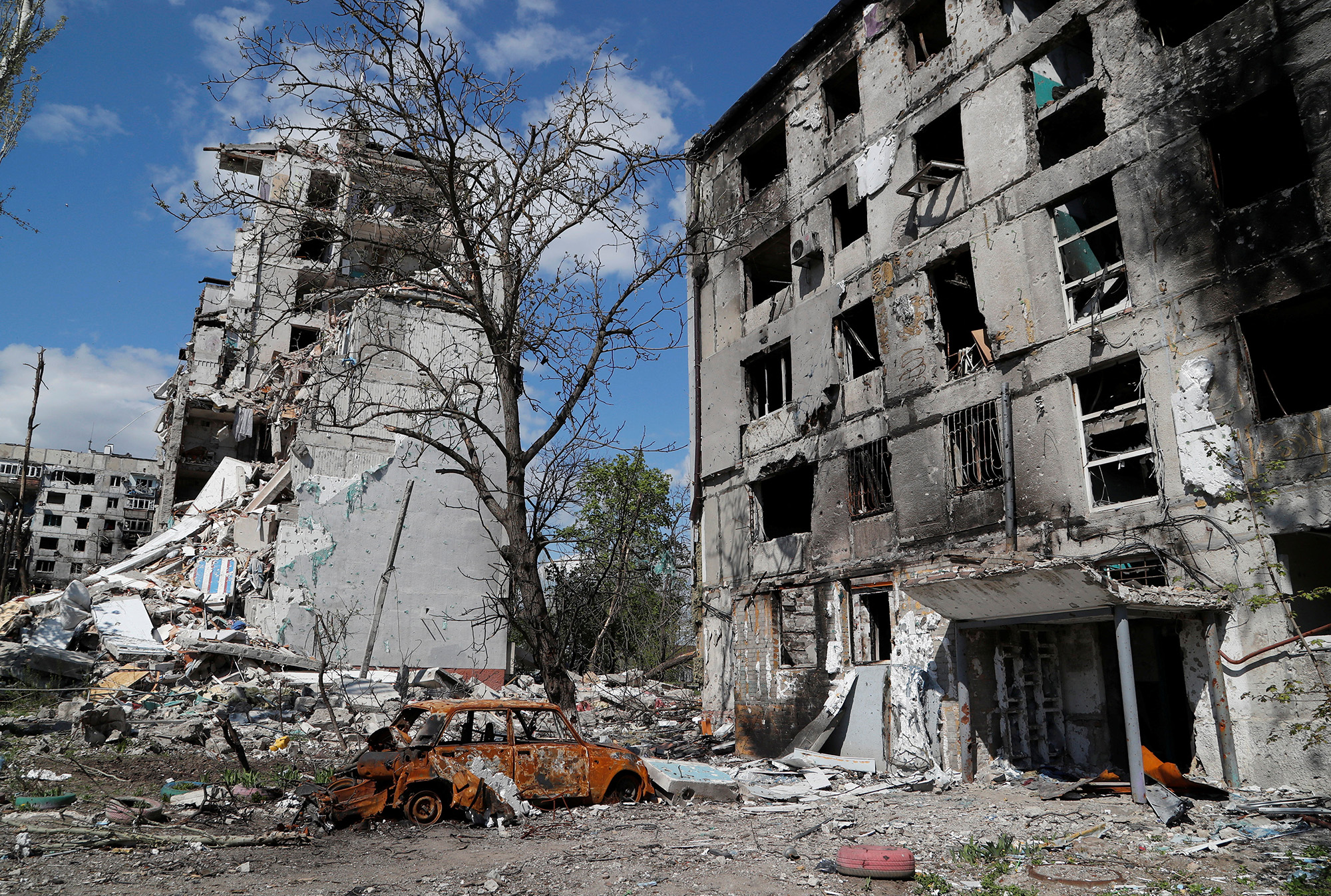 Two volunteers abducted by Russian forces in Ukraine, says UK aid group