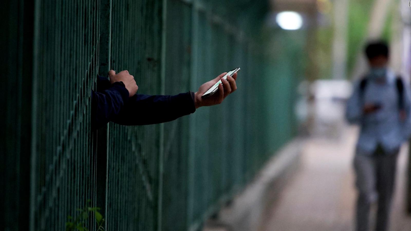 Beijing shuts Universal Studios, bans restaurant dining in major escalation of Covid restrictions