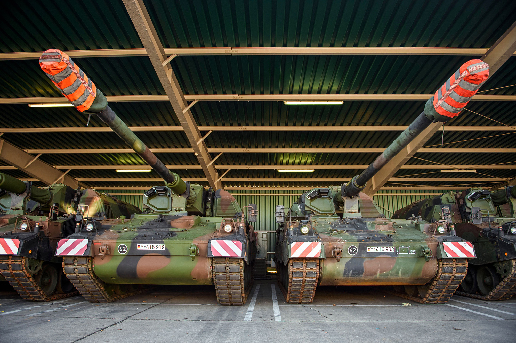 Germany to supply Ukraine with seven self-propelled howitzers