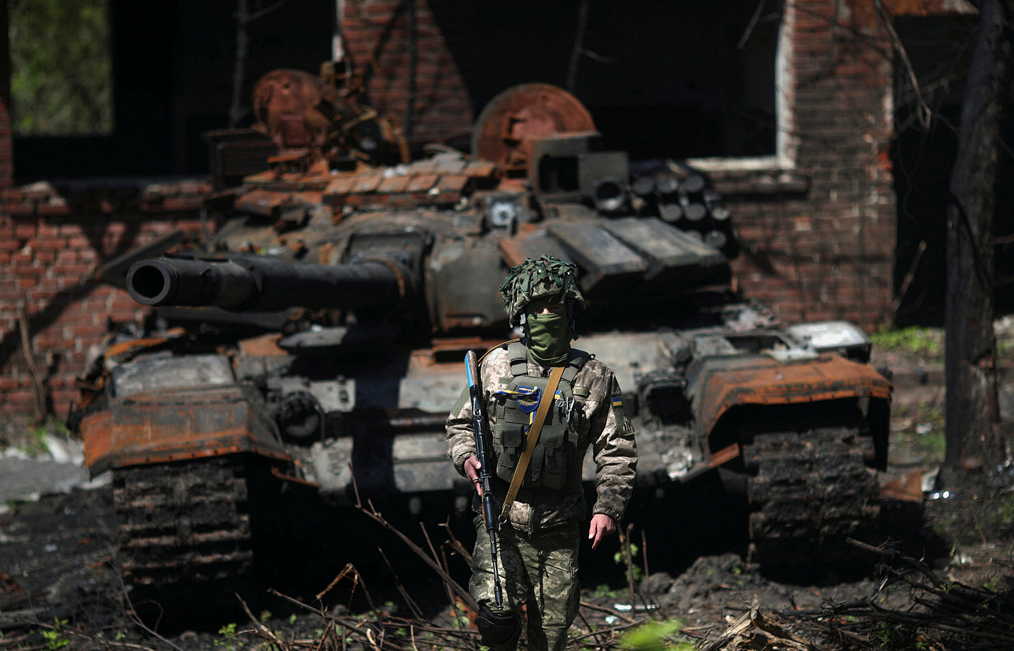 Российские войска на Украине бой в Мариуполе