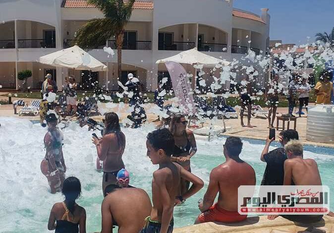 Tourists in the Red Sea resorts